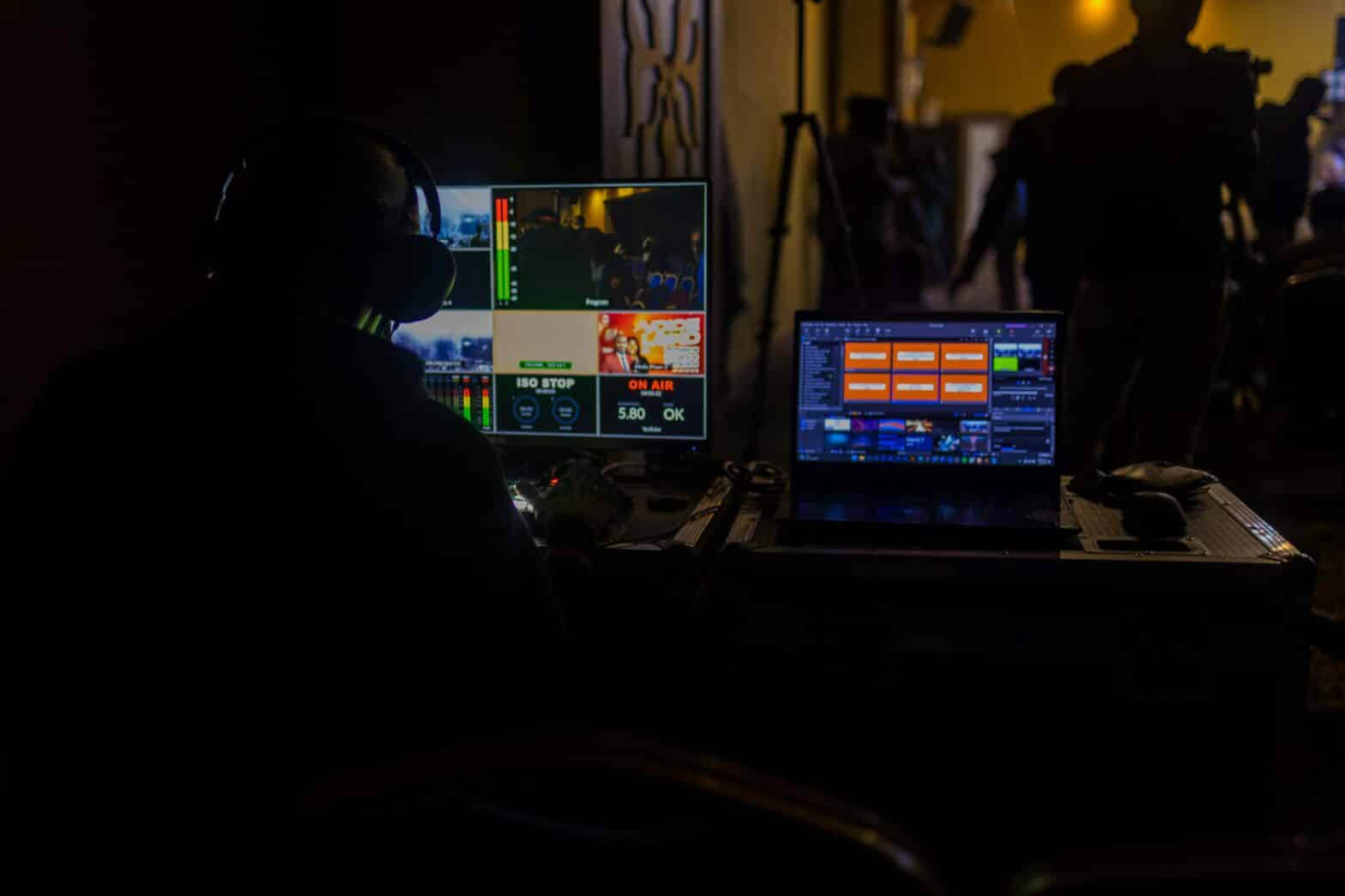 A live streaming setup